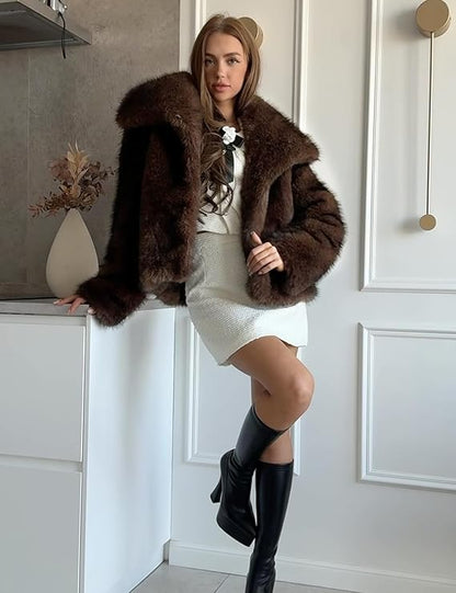 Elegant Faux Fur Light Grey Style Coat